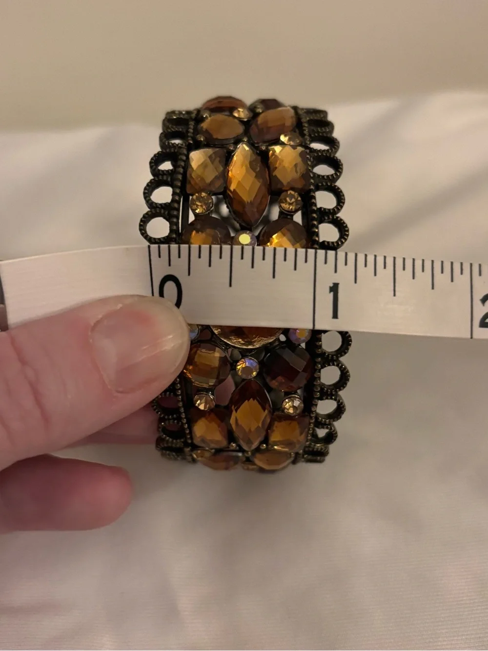 Unknown bold amber